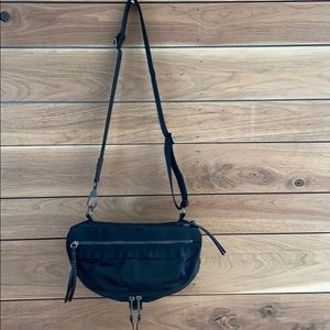 Lululemon go lightly bag